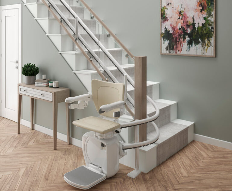Companion 4000 Curved Stairlift