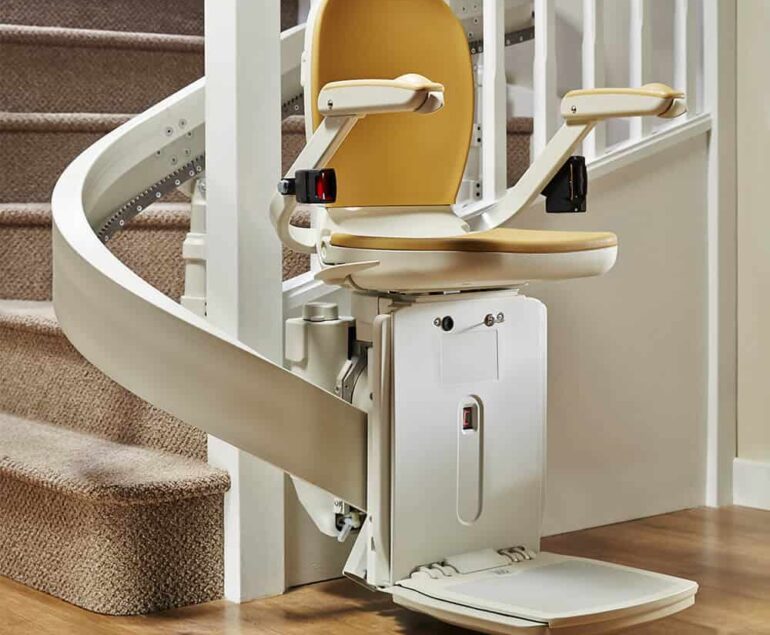 Acorn 180 Curved Stairlift
