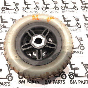 SOLAX MOBIE PLUS 2041 MOBILITY SCOOTER  / REAR WHEEL  (A1 )