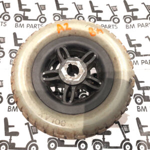 SOLAX MOBIE PLUS 2041 MOBILITY SCOOTER  / REAR WHEEL  (A2 )