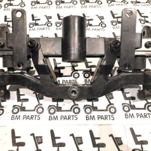 SOLAX MOBIE PLUS 2041 MOBILITY SCOOTER - FRONT AXLE UNIT & STUB AXLES STEERING