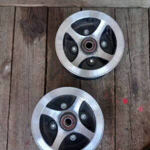 Strider st#4D Front wheel Hubs No Tyres