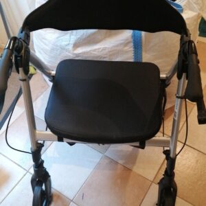 Aidapt Deluxe Heavy Duty Wide Rollator walking mobility disability aid