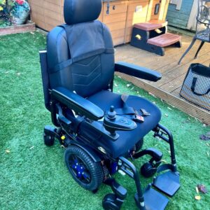 Quantum Edge 3 Stretto Power Chair - Ex demo with 2 year warranty
