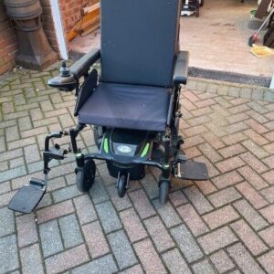 Quickie q100r power wheelchair used