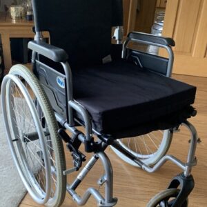lightweight folding self propelled wheelchair