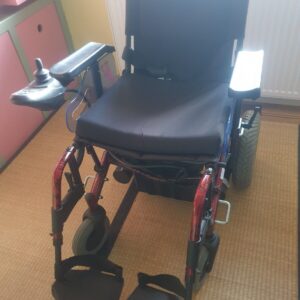 Electric Wheelchair (With Brand New Batteries)