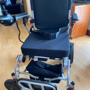 Livewell Instafold Powerchair complete with stowage basket