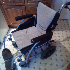 KARMA S-ERGO 115  ATTENDANT WHEELCHAIR. EXCELLENT CLEAN CONDITION. WIMBLEDON