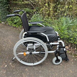 Ottobock Motus Lightweight Portable Wheelchair Tall Person Women Men Car Travel