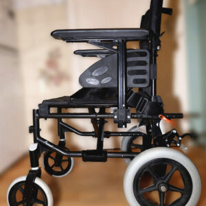 Invacare Action 2NG wheelchair. Very light use, mainly indoor. RRP £400