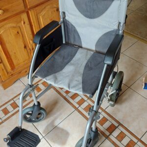 lightweight folding wheelchair used