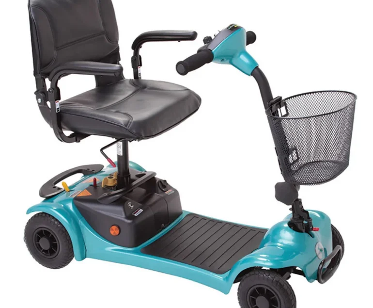 Electric Mobility/Rascal Ultralite 480 Pavement Mobility Scooter