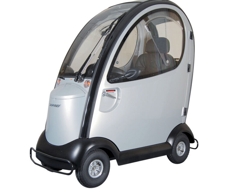 Roma Medical/Shoprider Traveso Roadworthy Mobility Scooter